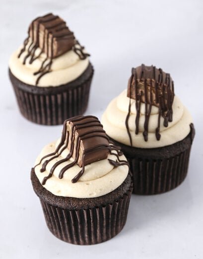 Personalised Luxury Bar One Cupcakes - Product image
