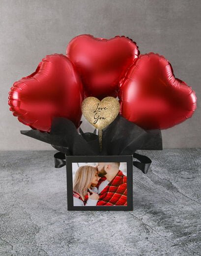Red Heart Balloon Love Celebration Set - Product image