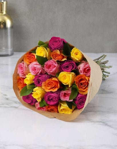 Rosey Revenge Bouquet - Product image