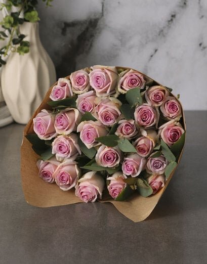 Lilac Passion Bouquet - Product image