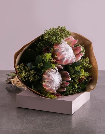 Mixed Proteas Bouquet - Product image