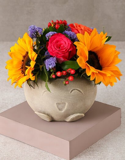 Sunflowers and Roses Happiness Arrangement - Product image