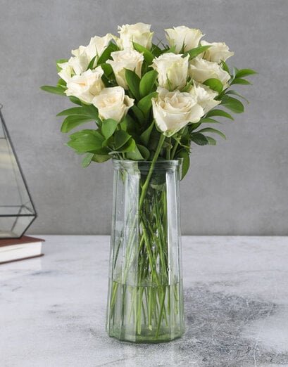 Tip Top Cream Roses - Product image