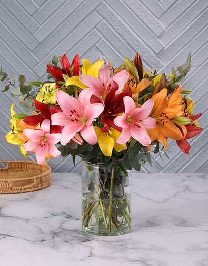 Mixed Lily Melange In Cylinder Vase