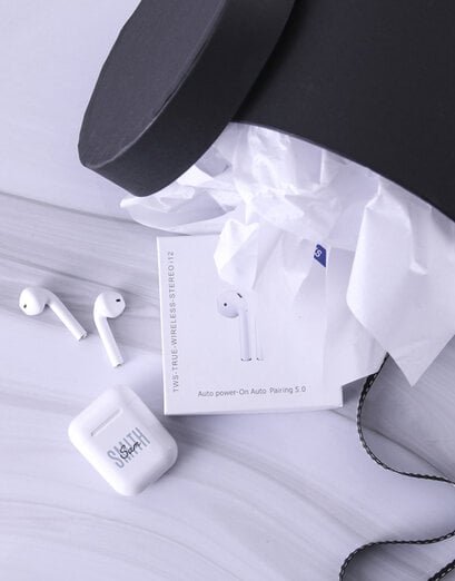 Gadgets - Headphones