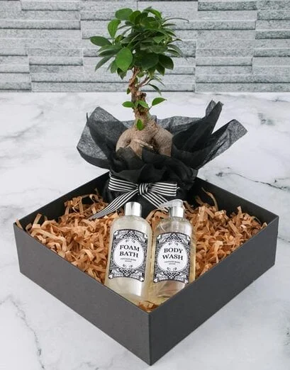 Bonsai In White Wrapping With Bath Set - Product image