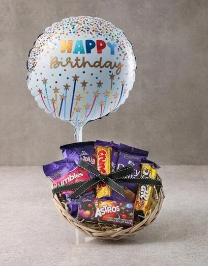 Cadbury Chocolate Birthday Basket - Product image