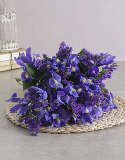 Dazzling Blue Iris Bouquet - Product image