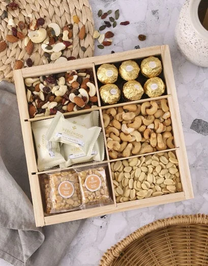 Fudgy Nuts Crate - Product image