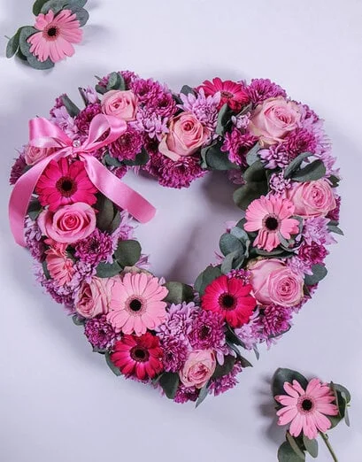 Gerbera and Spray Funeral Heart - Product image