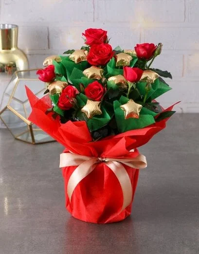 Golden Bloom Rose Surprise - Product image
