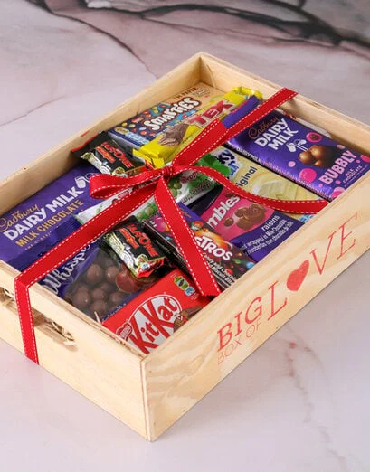 Love Chocolates A Lot Crate - Product image