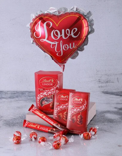 Love You Lindt Hamper - Product image