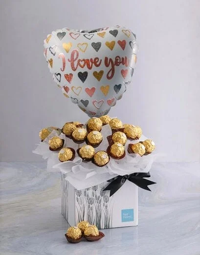 Love You to the Moon Edible Arrangement - Product image