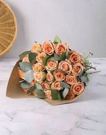 Perfect Peach Roses In Craft Paper - Product image