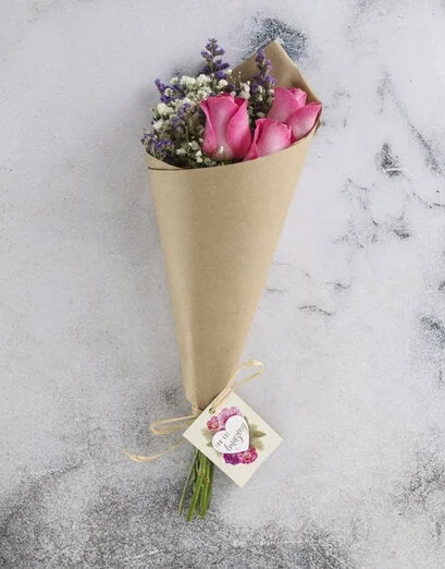 Perfect Pink Roses With A Tag - Product image