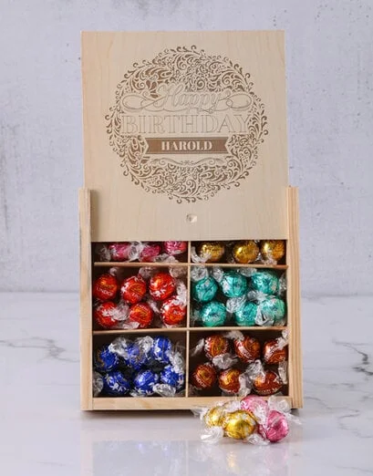 Personalised Birthday Bliss 450g Lindt Box - Product image
