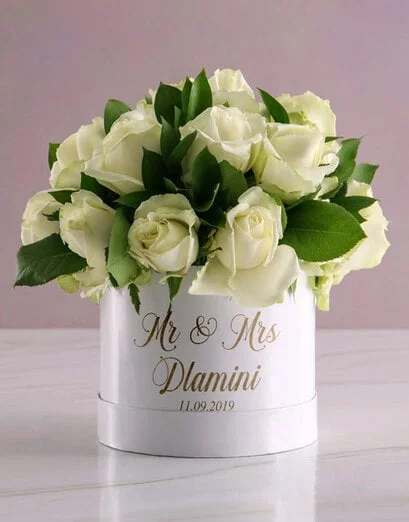 Personalised Mr And Mrs Mixed Roses Hat Box - Product image