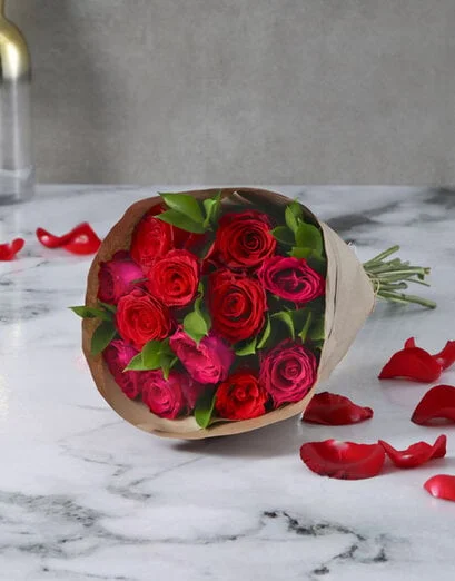 Red and Cerise Rose Bouquet - Product image