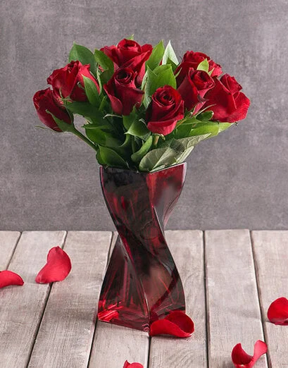Red Roses with a Twist - Product image