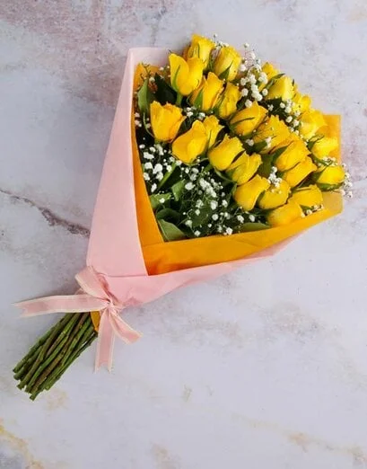 Sensational Yellow Rose Bouquet - Product image
