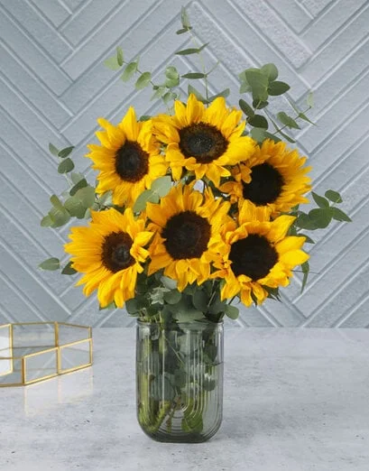 Sunflowers Allure In Ultra Clear Vase - Product image