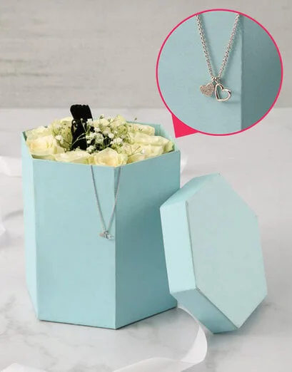 The Timeless Floral Jewel Hamper - Product image