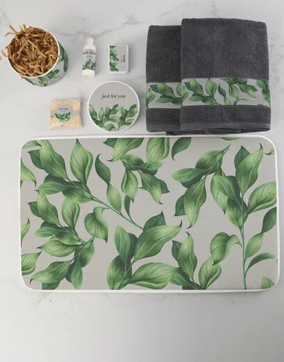 Tropical Bath Towel And Mat Set - Product image