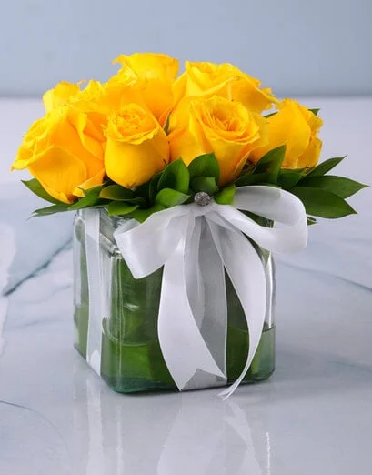 Yellow Roses in a Small Square Vase - Product image