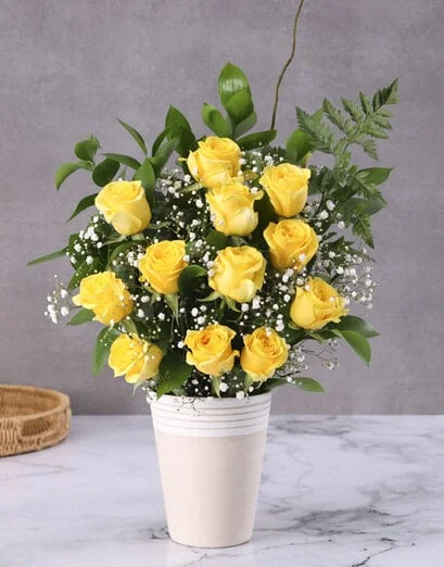 Yellow Roses Pot - Product image