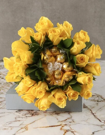 Yellow Rosy Chocolate Arrangement - Product image